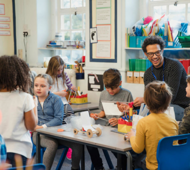 Building in Elementary Class with their Teacher